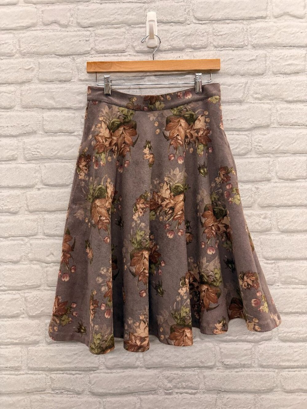 Pink Martini Muted Autumnal Floral Midi Skirt – Size Small